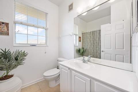 6335 Contessa Drive #301, Orlando FL - photo 12 of 22