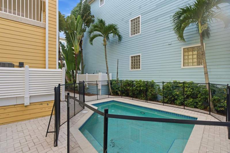 4 bedroom Single Family Residence at 2718 Gulf Boulevard #2, Westwind A Sub, Indian Rocks Beach — photo 5