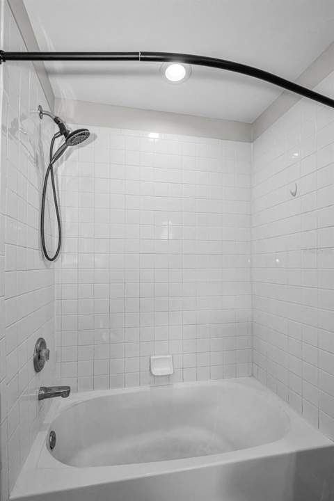 8013 Sutton Terrace Lane, Tampa FL - photo 22 of 38