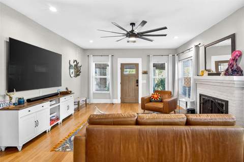 2705 N Poplar Avenue, Tampa FL - photo 12 of 54