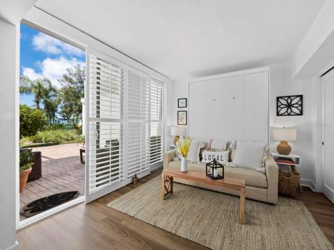 5055 Gulf Of Mexico Drive #115, Longboat Key FL - photo 21 of 41