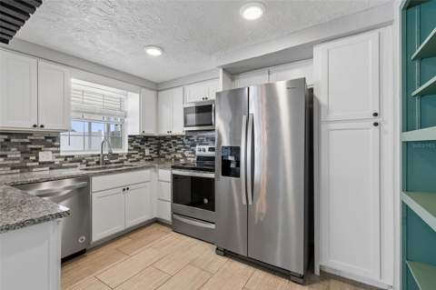2222 Arcadia Road, Holiday FL - photo 13 of 32