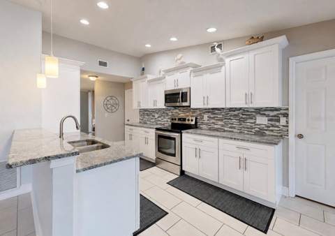 708 Spanish Main Drive, Apollo Beach FL - photo 19 of 52
