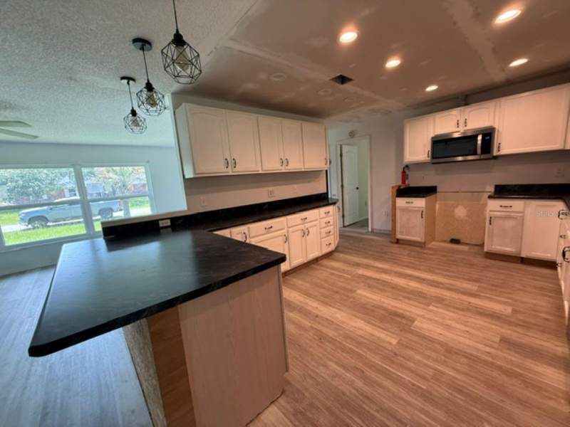 2 bedroom Single Family Residence at 11160 SW 136th Court Road, Rolling Ranch Estate, Dunnellon — photo 4