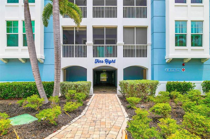 3 bedroom Condominium at 391 Aruba Circle #203, Marina Walk On Harbour Isle Ph 2-11 Or26, Bradenton — photo 4