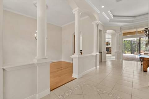 420 Valley Stream Drive, Geneva FL - photo 9 of 57
