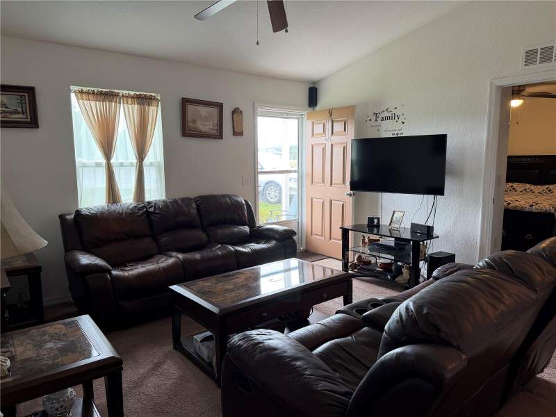 3 bedroom Single Family Residence at 16 Willow Run Drive, Silver Spgs Shores Un 17, Ocala — photo 3