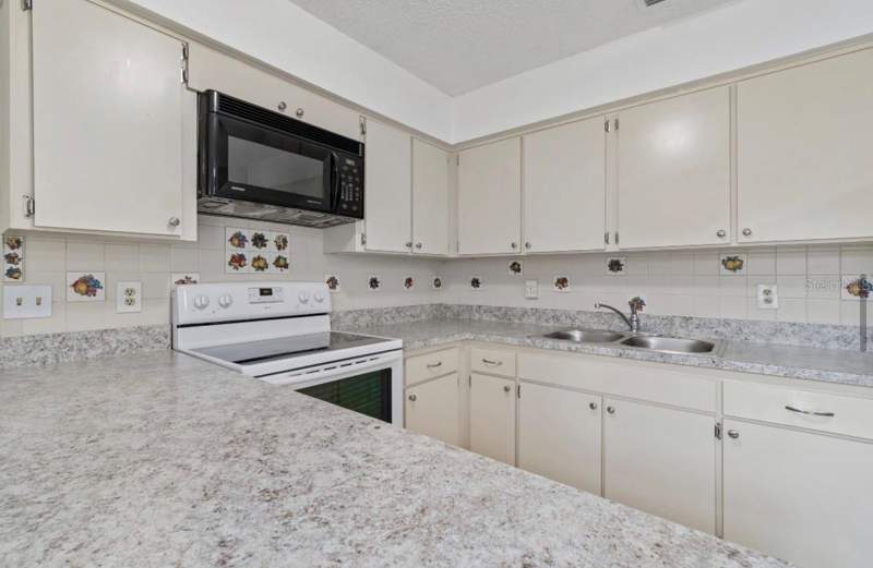 3 bedroom Single Family Residence at 7516 N Cortez Street, Pinecrest Villa Add 3, Tampa — photo 5