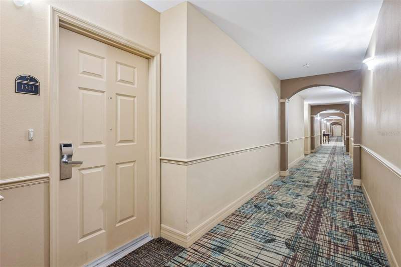 2 bedroom Condo - Hotel at 8112 Poinciana Boulevard #1311, Lake Buena Vista Residence Village I, Orlando — photo 2