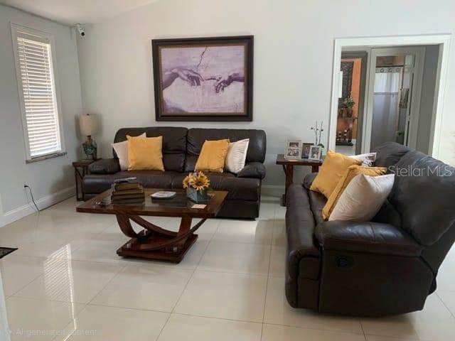 3 bedroom Single Family Residence at 1869 E Lake Drive, Birchwood Rep Lt 3 Blk B Amd Buttons Sub, Casselberry — photo 2