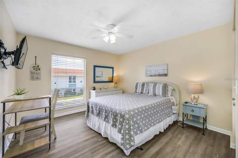 260 Medallion Boulevard #F, Madeira Beach FL - photo 15 of 30