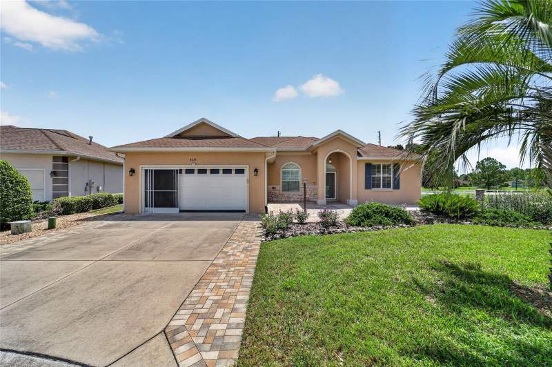 3 bedroom Single Family Residence at 9275 SW 99th Court Road, On Top Of The World, Ocala — photo 2