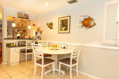 1418 Stonehenge Way, Palm Harbor FL - photo 21 of 44