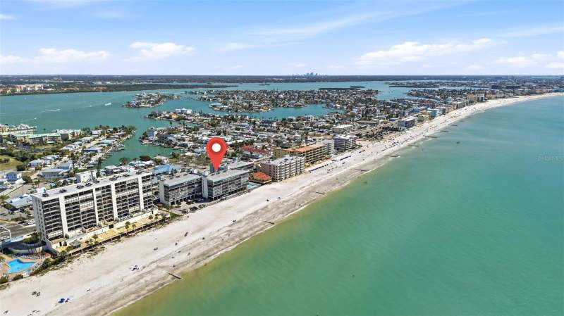2 bedroom Condominium at 14900 GULF BOULEVARD #304, SURFSIDE SOUTH CONDO, MADEIRA BEACH — photo 2