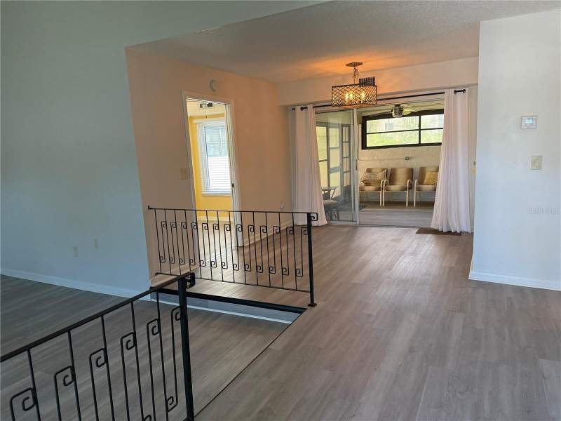 2 bedroom Condominium at 2207 BELLEAIR ROAD #B22, CHATEAU BELLEAIR CONDO, CLEARWATER — photo 4