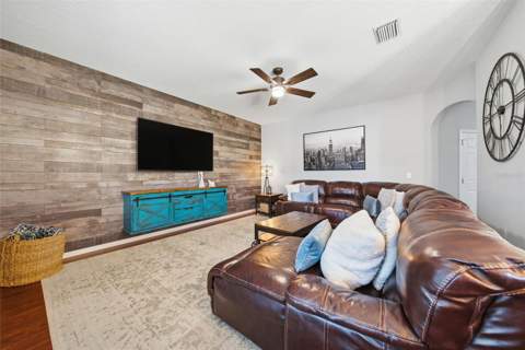 18133 Bahama Bay Drive, Tampa FL - photo 19 of 52