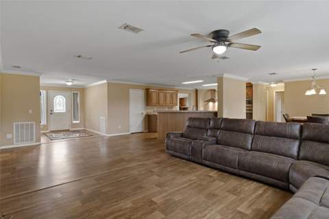 38616 Coleen Avenue, Zephyrhills FL - photo 17 of 67