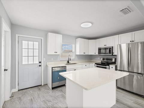 6615 Del Prado Terrace, New Port Richey FL - photo 23 of 58