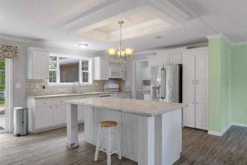 3 bedroom Manufactured Home at 16344 Platinum Drive, Highland Forest Unrec, Spring Hill — photo 4
