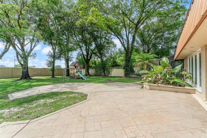 4 bedroom Single Family Residence at 229 Flame Avenue, Hidden Estates Unit 3, Maitland — photo 4
