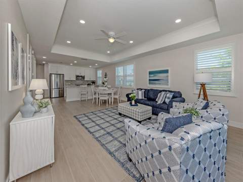 787 Tamiami Trail South #303, Venice FL - photo 10 of 30