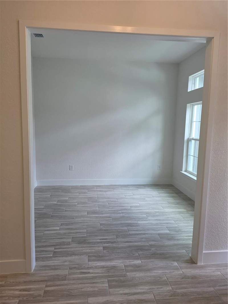 4 bedroom Single Family Residence at 4315 Elwood Road, Spring Hill, Spring Hill — photo 5