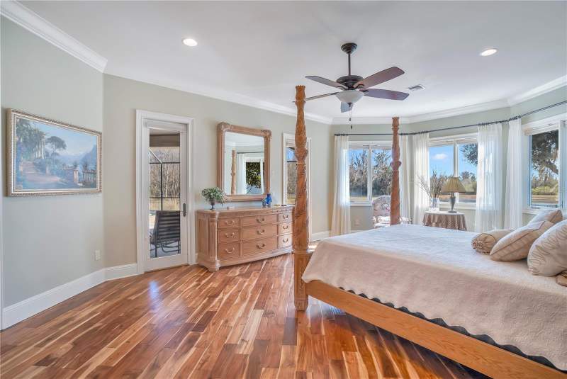 4 bedroom Single Family Residence at 10420 Wittenberg Way, Moss Park Reserve 01 Rep, Orlando — photo 3