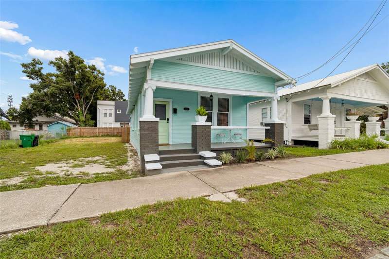 2 bedroom Single Family Residence at 2307 E 11th Avenue, Turmans East Ybor, Tampa — photo 2