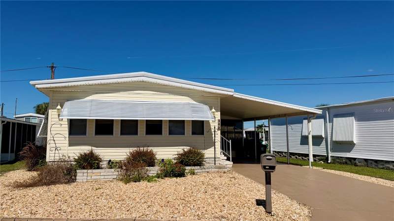 2 bedroom Manufactured Home at 362 Tampico Drive, Tropic Isles Co-Op, Palmetto — photo 2