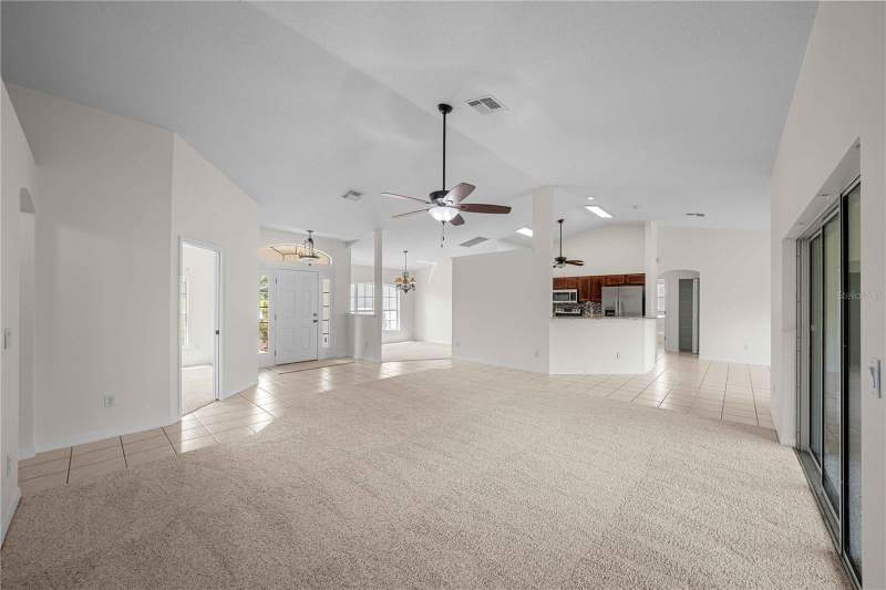 3 bedroom Single Family Residence at 4949 SW 109th Loop, Kingsland Country Estate, Ocala — photo 4