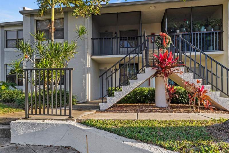 2 bedroom Condominium at 1918 Pelican Landing Boulevard #1125, Club At Feather Sound The Condo, Clearwater — photo 2