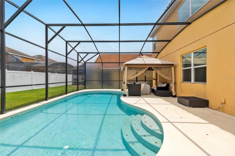6 bedroom Single Family Residence at 2501 Dharma Circle, Veranda Palms, Kissimmee — photo 2