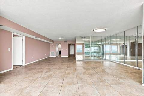 6020 Shore Boulevard #1002, Gulfport FL - photo 18 of 44