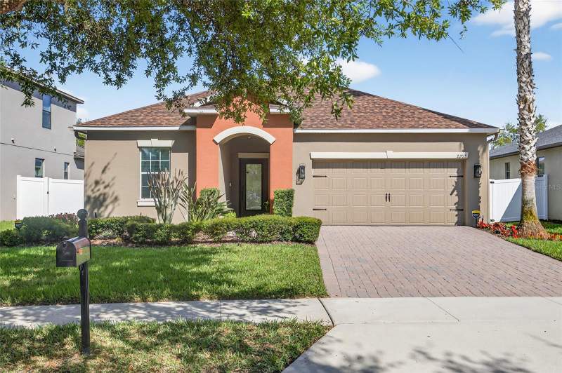 3 bedroom Single Family Residence at 2202 Romanum Drive, Alexander Ridge, Winter Garden — photo 2