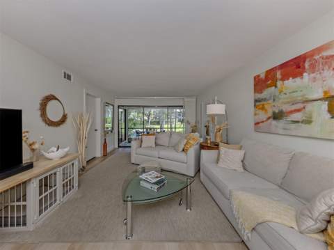 4713 Winslow Beacon #5, Sarasota FL - photo 13 of 56
