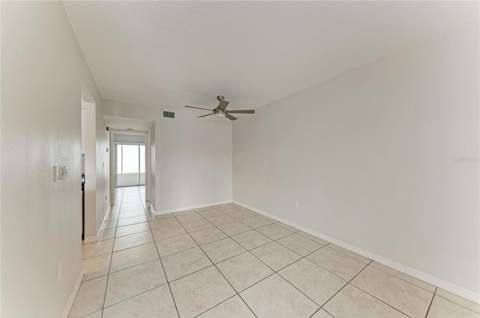 7304 W Country Club Drive #115, Sarasota FL - photo 15 of 53