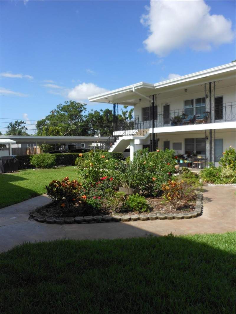 1 bedroom Condominium at 138 36th Avenue #206W, Northeast Park Apts Condo (Unrecorded), St Petersburg — photo 2