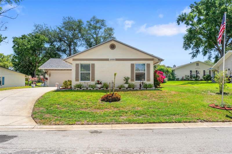 2 bedroom Single Family Residence at 10520 Springwood Drive, San Clemente Village, Port Richey — photo 2