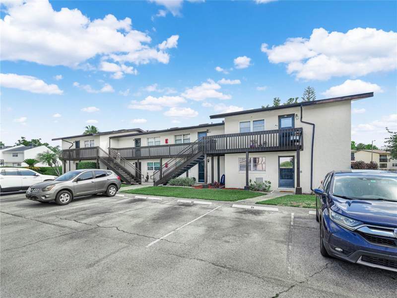 2 bedroom Condominium at 900 AVENUE Z #D6, SANDY COVE WINTER HAVEN, WINTER HAVEN — photo 1