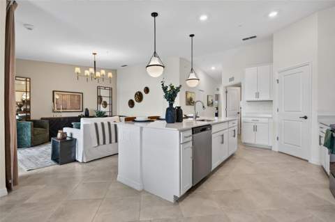 18911 Scallop Loop #204, Lakewood Ranch FL - photo 15 of 56