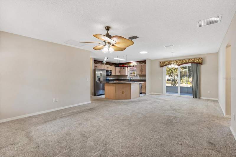 3 bedroom Single Family Residence at 9711 SE 171st Argyll Street, The Villages, The Villages — photo 5