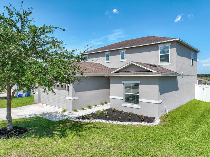 5 bedroom Single Family Residence at 405 KESTREL DRIVE, EAGLE POINTE, GROVELAND — photo 2