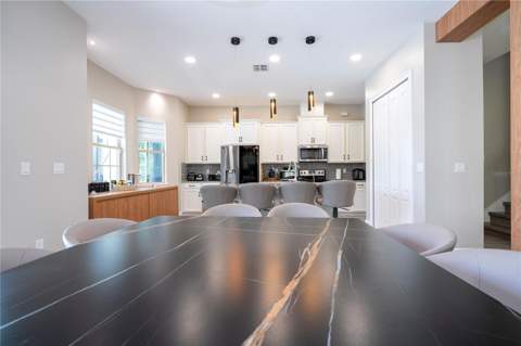 10431 Siddington Drive, Orlando FL - photo 16 of 95