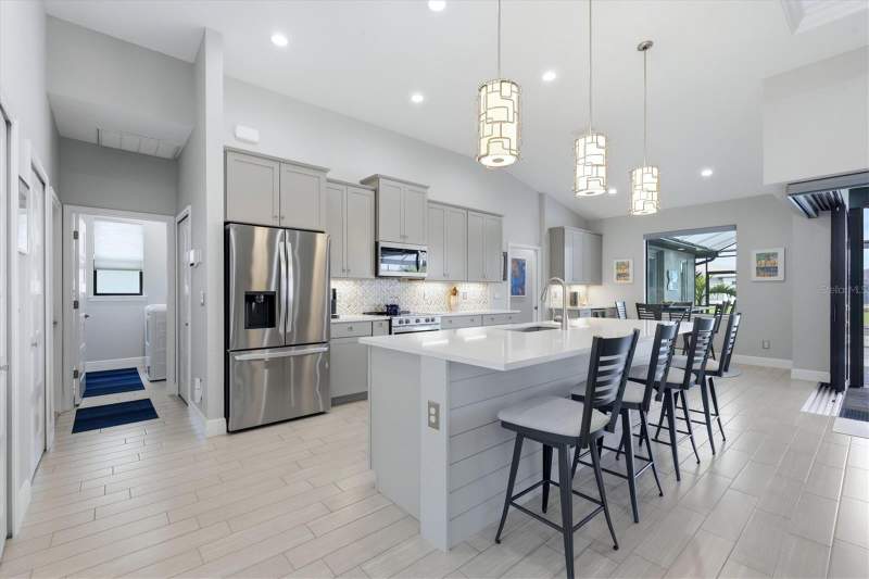 3 bedroom Single Family Residence at 15640 Melport Circle, Port Charlotte Sec 093, Port Charlotte — photo 5