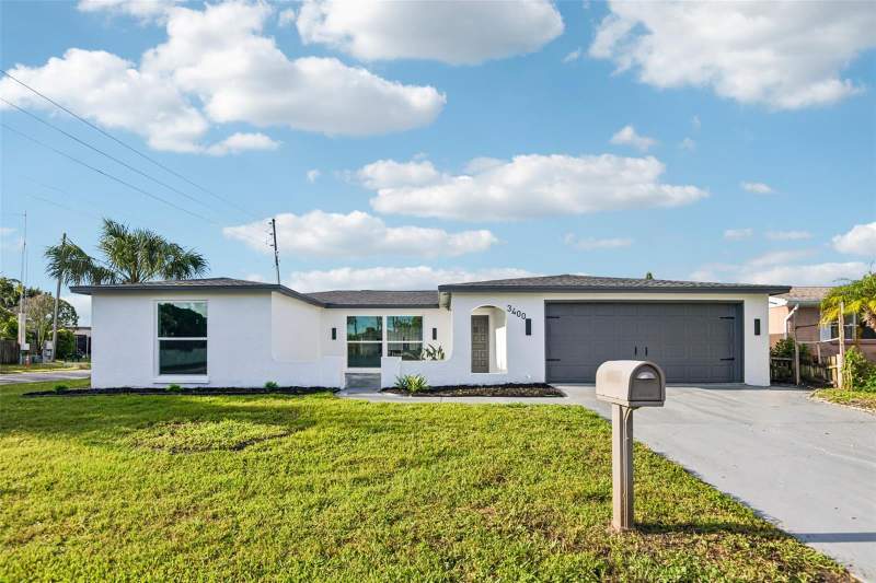 3400 SUPREME DRIVE home for sale in Holiday Lake Estates