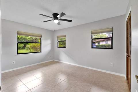 3292 Majestic Oak Drive, St Cloud FL - photo 15 of 31
