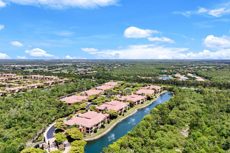 3 bedroom Condominium at 8721 Piazza Del Lago Circle #205, Enclave/Rapallo, Estero — photo 2