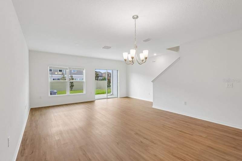 3 bedroom Townhouse at 403 Sequoia Drive, Reserve At Forest Lake, Lake Wales — photo 2