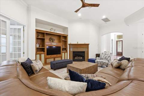 6124 Foxfield Court, Windermere FL - photo 9 of 48