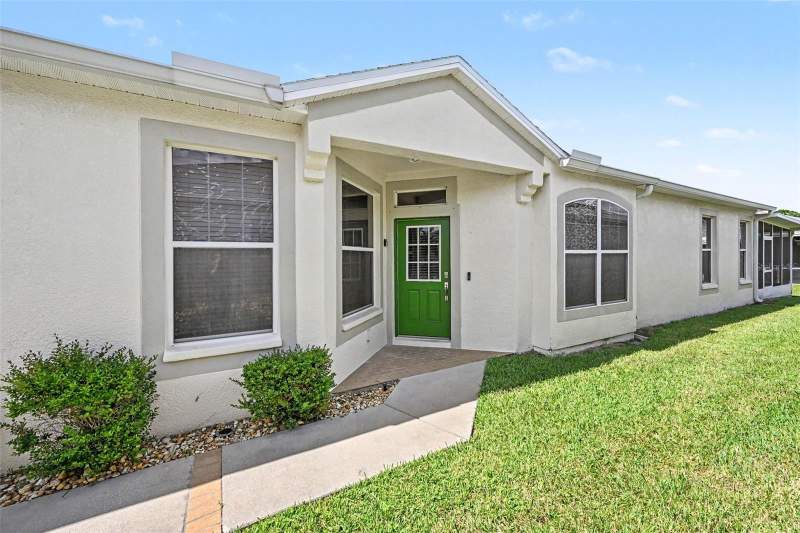 2 bedroom Townhouse at 11426 Cambray Creek Loop, Panther Trace Ph 2A-2 Unit, Riverview — photo 5